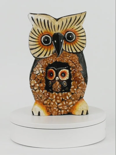 Wooden Handmade Owl Statue with Baby Owl Painted Handcrafted Figurine Art Home Decor Sculpture Hand Carved Decorative Decoration Cute