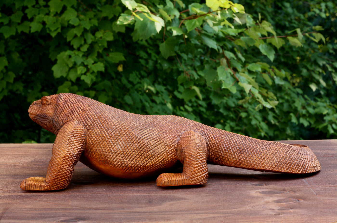 Wooden Hand Carved Komodo Dragon Sculpture Statue Handcrafted Gift Art – G6  Collection